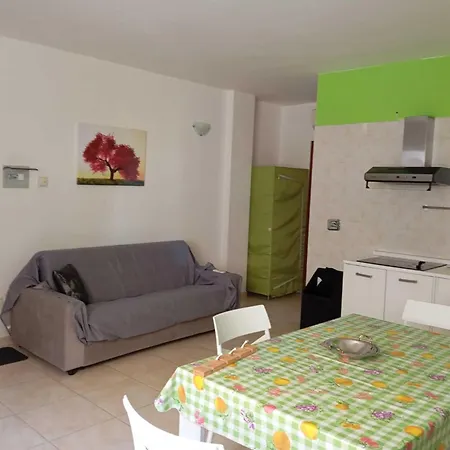 Interno 7